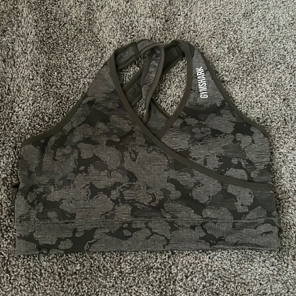 Gymshark camo sports bra